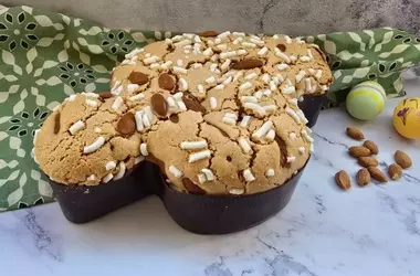La Colomba Pasquale Fatta in Casa: Un Delizioso Simbolo di Tradizione