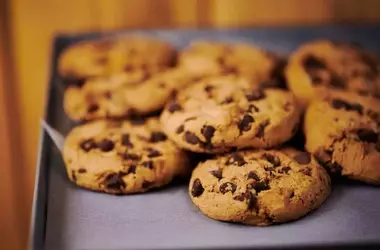 Il Segreto dei Cookie Americani Perfetti: La Magia dei Due Zuccheri