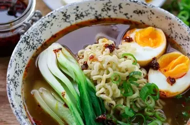 Ramen-Zubereitung: Ein unkompliziertes Rezept in kurzer Zeit