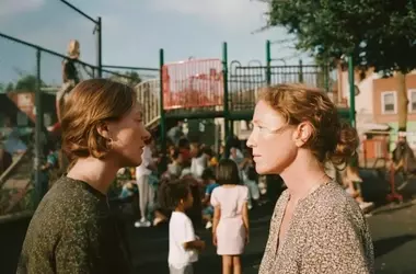 Cómo manejar consejos no solicitados sobre la crianza: Estrategias y perspectiva