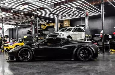 Navarra Impulsa la Modernización de Talleres para Vehículos Eléctricos con 350.000 Euros en Ayudas