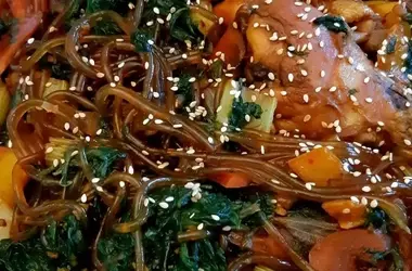 Andong Jjimdak: Ein Koreanisches Schmorhühnchen-Erlebnis