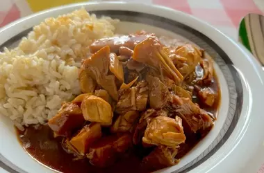 Semur Nangka: Geschmorte Jackfrucht – Ein Hauch von Java