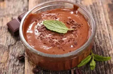 Mousse Vegana al Cioccolato: un dessert sorprendente che conquista tutti