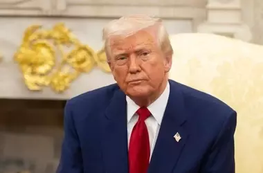 Trump's Tipping Point: A $100 Bill and the 'No Tax On Tips' Initiative