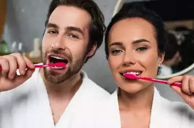 Idrossiapatite: La Nuova Era nell'Igiene Orale, un'Alternativa Efficace al Fluoro