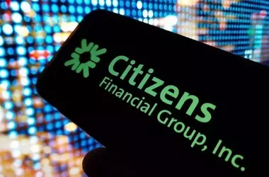 Citizens Financial Anticipates Strong Q1 Earnings; Top Analysts Adjust Forecasts Ahead of Report
