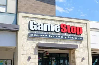 GameStop Stock Soars Following New Digital Collectibles Launch and Technical Shifts