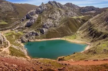 Recuperación Ambiental en Cauneu Somiedo: Un Modelo de Sostenibilidad para Parques Naturales