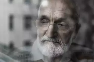 New Study Reveals Loneliness Accelerates Cognitive Decline in Older Adults