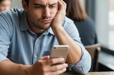 Social Media Use and Its Complex Influence on Perceptions of Freedom and Mental Well-being