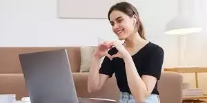 Digital Etiquette for Enhanced Wellbeing: Mastering Online Interactions