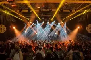 Understanding the Phenomenon of Fan FOMO and Parasocial Relationships