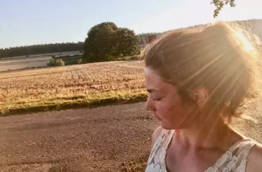 A Journey of Withdrawal and Resilience: Fiona Frenzen's Story