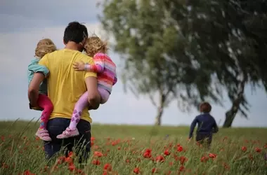 Gardening: A Path to Mindful Fatherhood