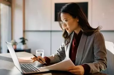 Cultural Hierarchy's Impact on Women's Economic Equality Despite Education