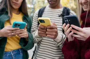 Rethinking Digital Well-being: Beyond Simple Screen Time Limits